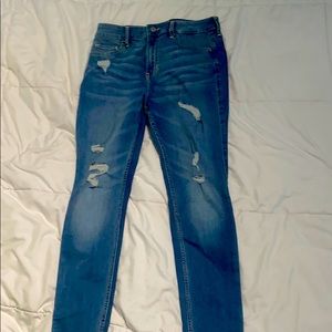 Hollister ripped blue jeans